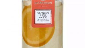 L.W.C. Michelsen Orangenliquer Kandis mit Orangenscheibe